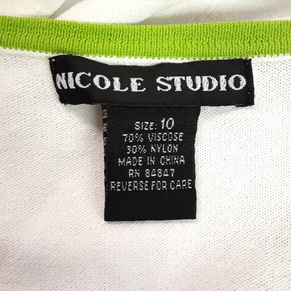 Vintage Nicole Studio Blouse Size 10 Viscose-Nylon Short Sleeve Pullover V-Neck - Picture 8 of 8